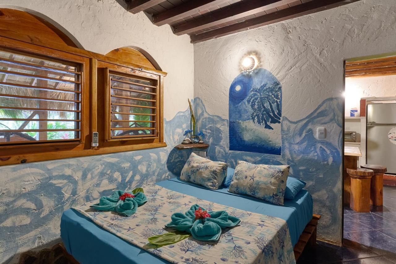 Chalet Tropical Hotel & Restaurant-Pizzeria Las Galeras Bagian luar foto